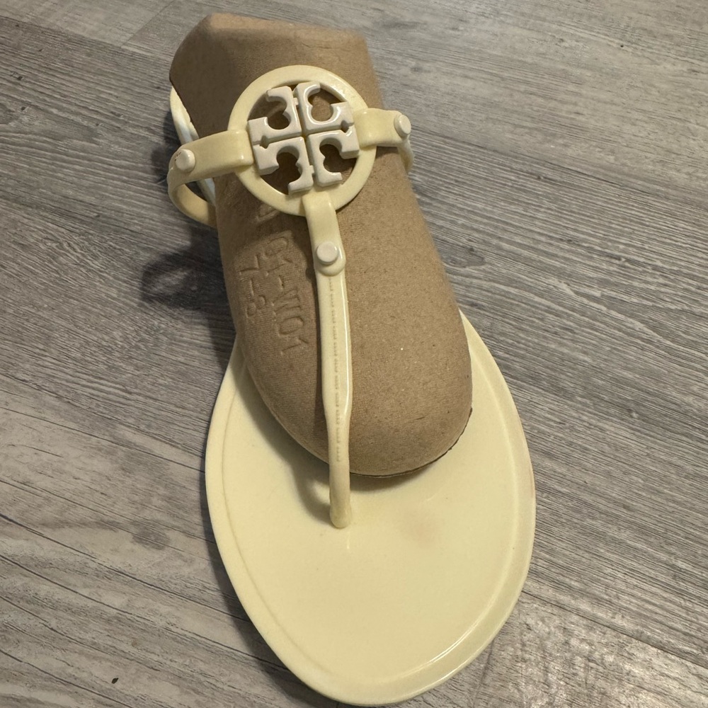 Tory Burch Jelly Sandals - Picture 3 of 4